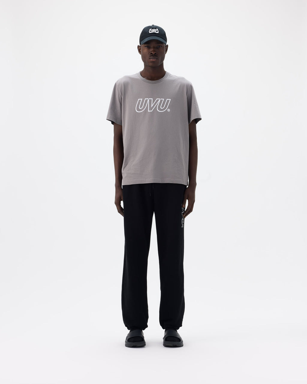 OUTLINE T-SHIRT