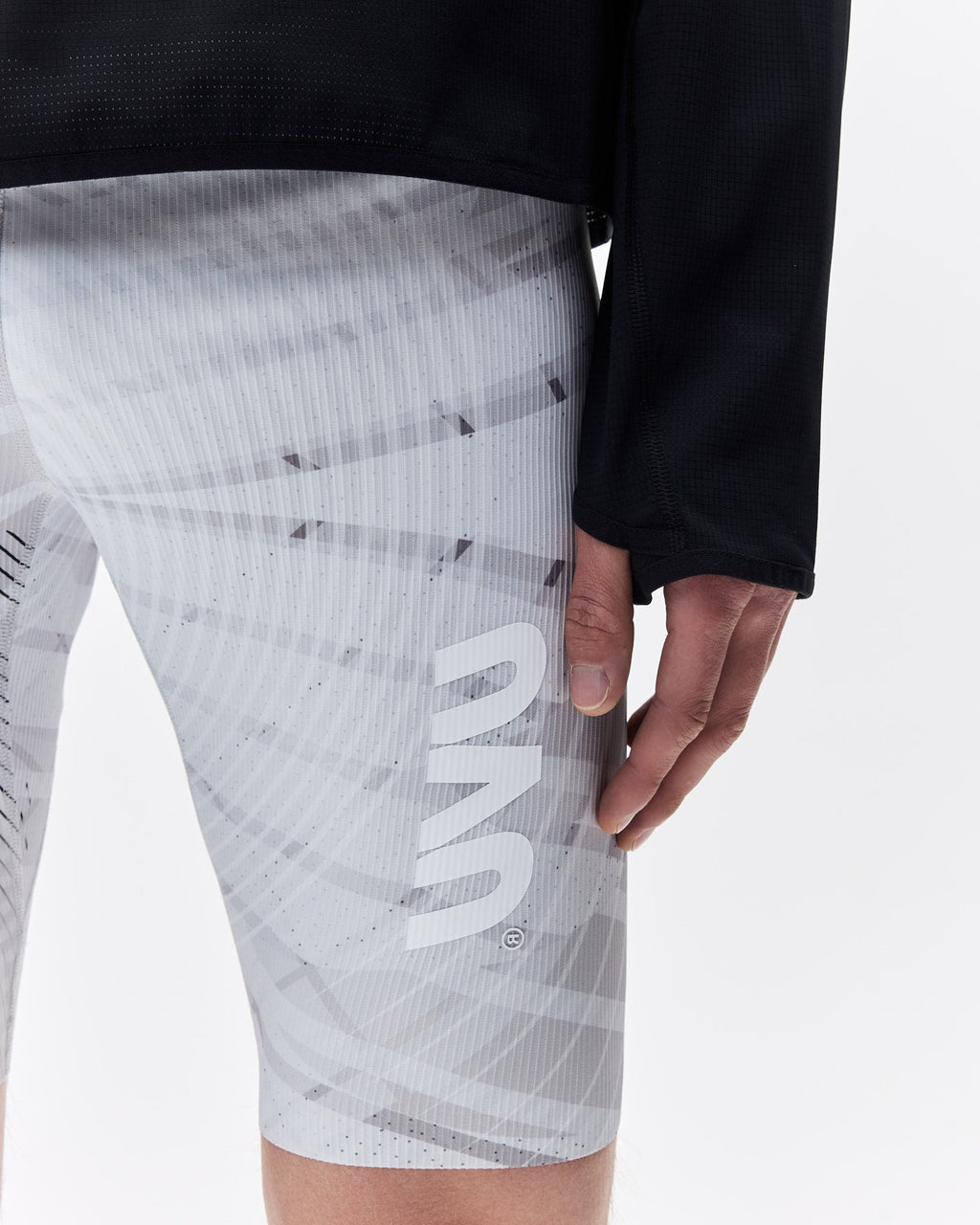 HALF TIGHT 2.0